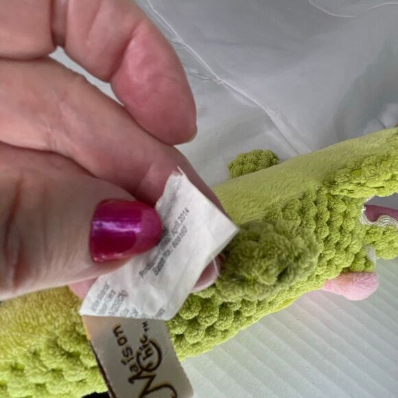 Maison Chic 9” Alligator plush rattle textured Nursery Jungle toy - Picture 5 of 6